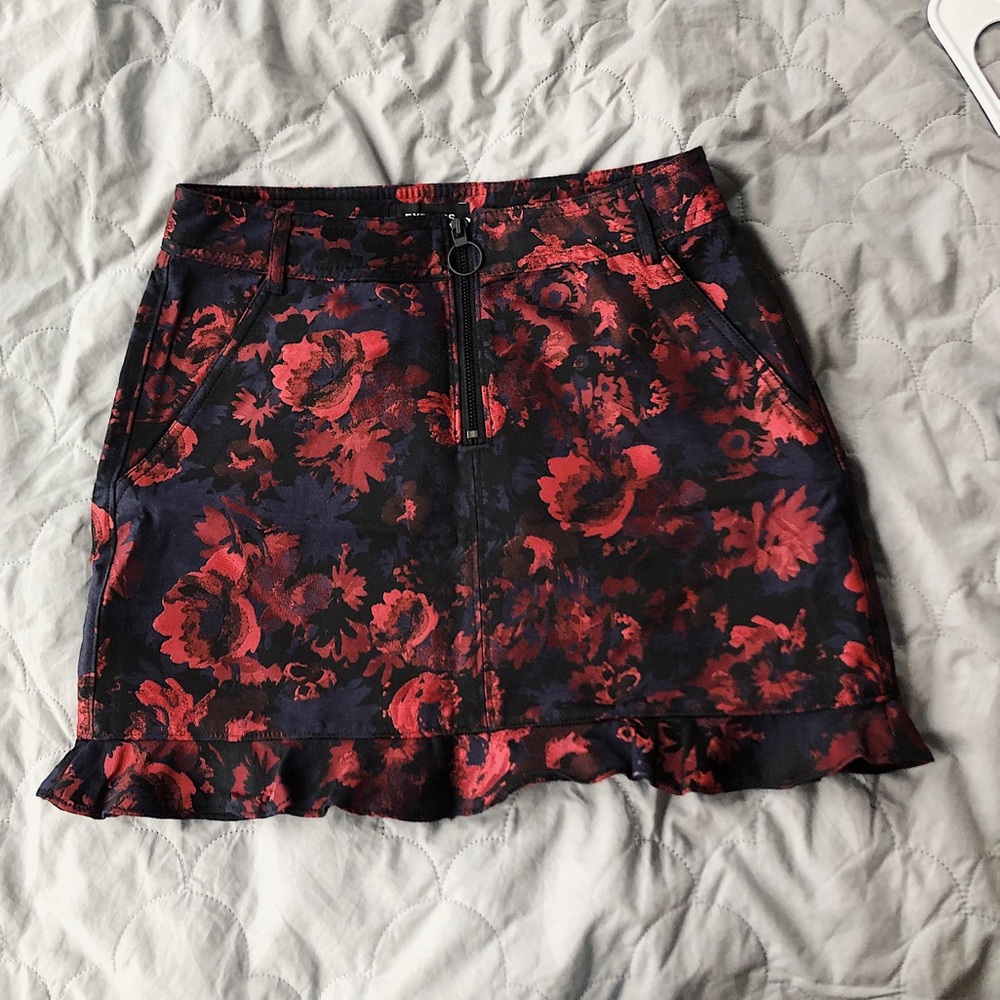 Express Ruffled Skirt